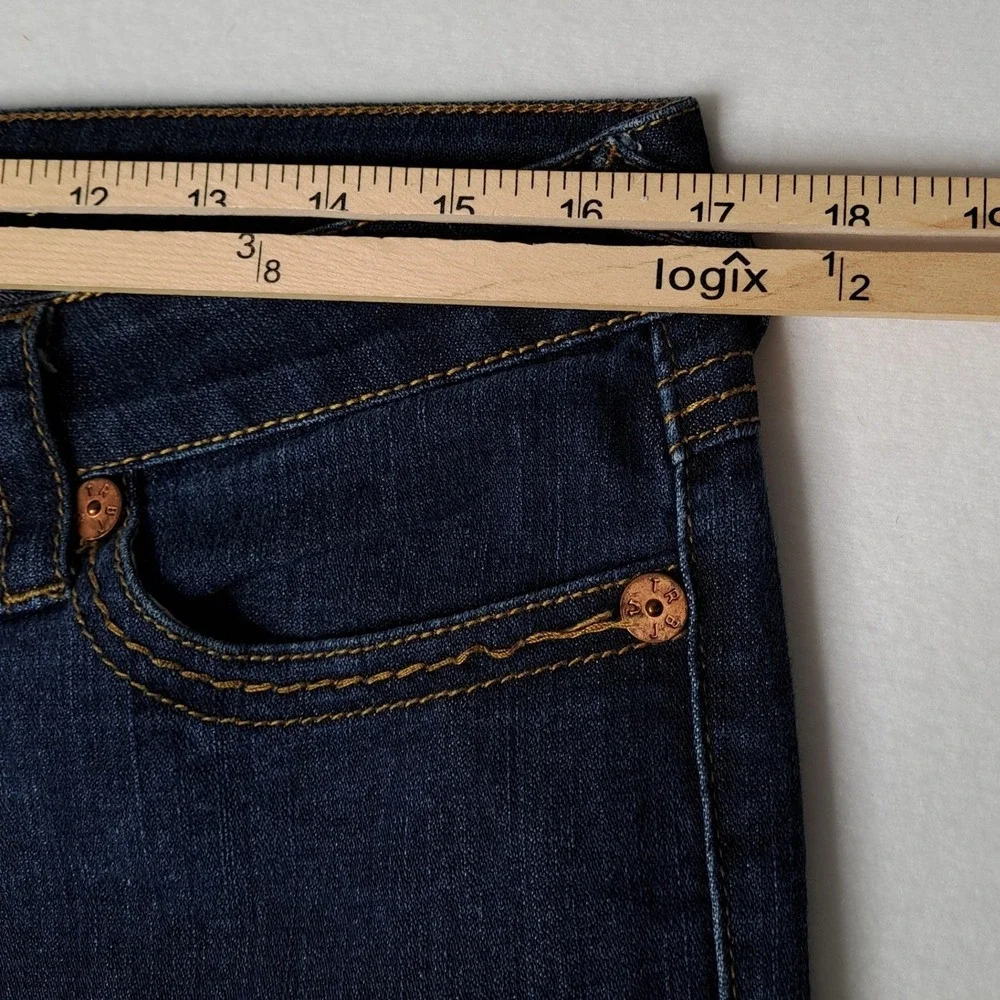 True Religion Becky Big QT Jeans Women 32 Blue Bootcut Contrast Stitch Dark Wash